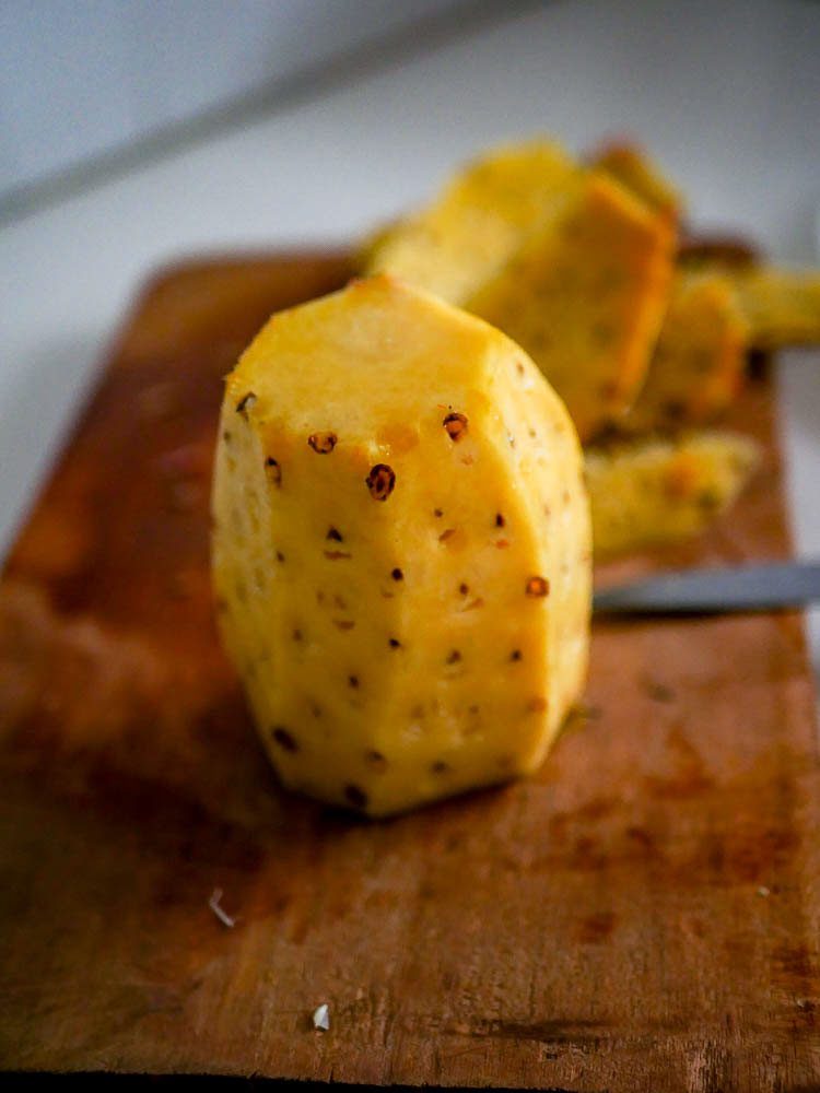 grilled-pineapple-with-cinnamon-bbq-barbecue-2