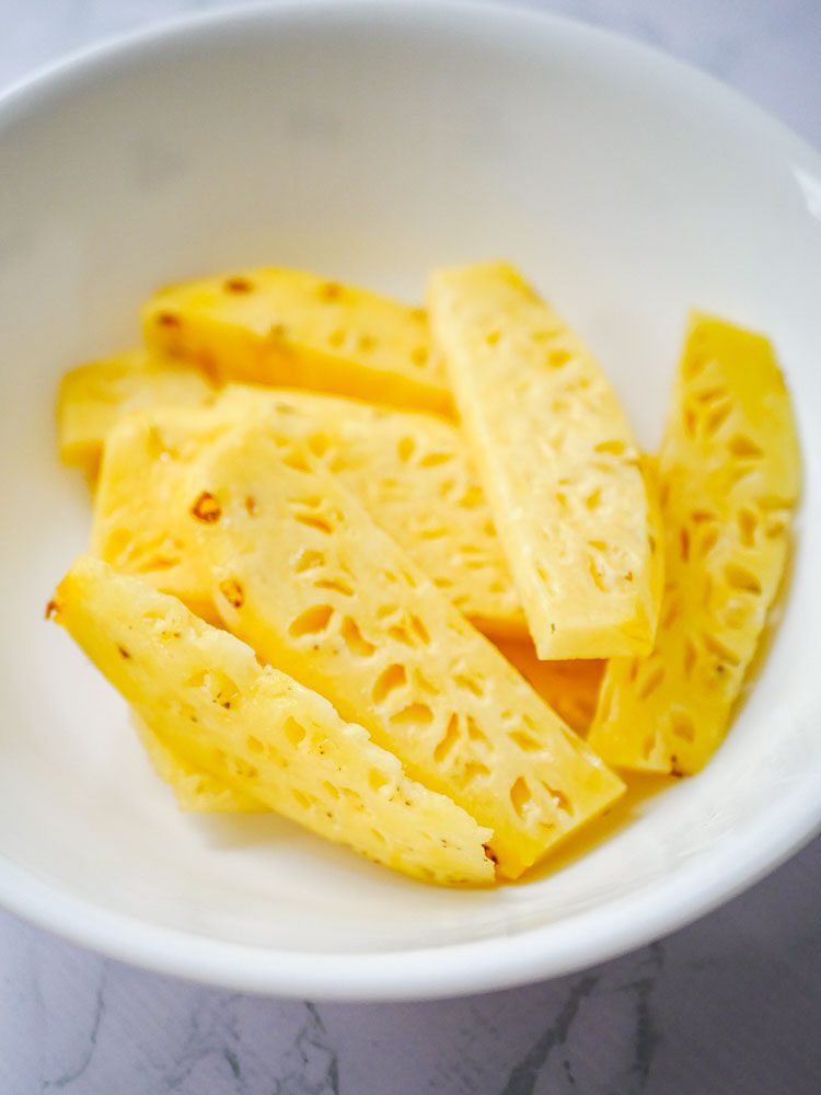 grilled-pineapple-with-cinnamon-bbq-barbecue-4
