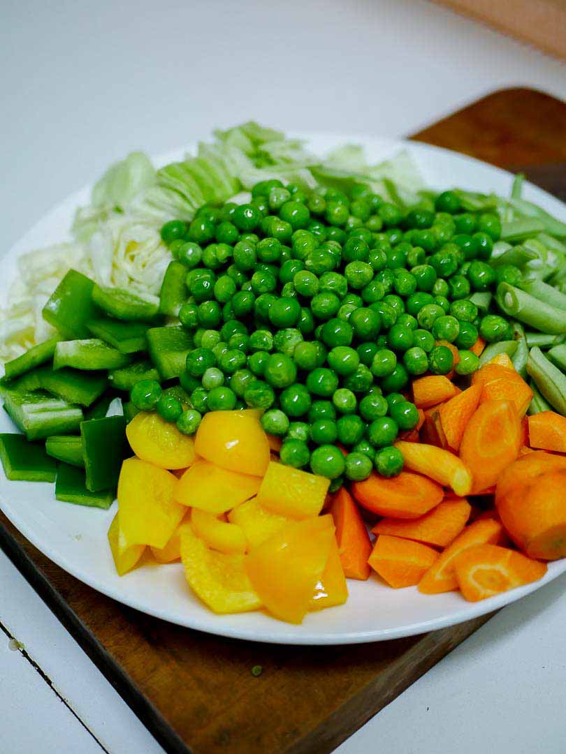 thai-green-curry-from-scratch-vegetarian-vegan-curry-paste-recipe-2